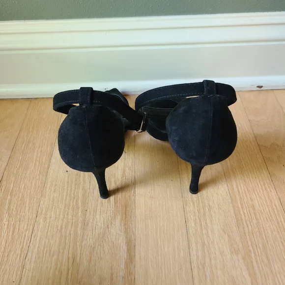 Prada Ankle Strap Open Toe Heels, Size 40 - Picture 4 of 6